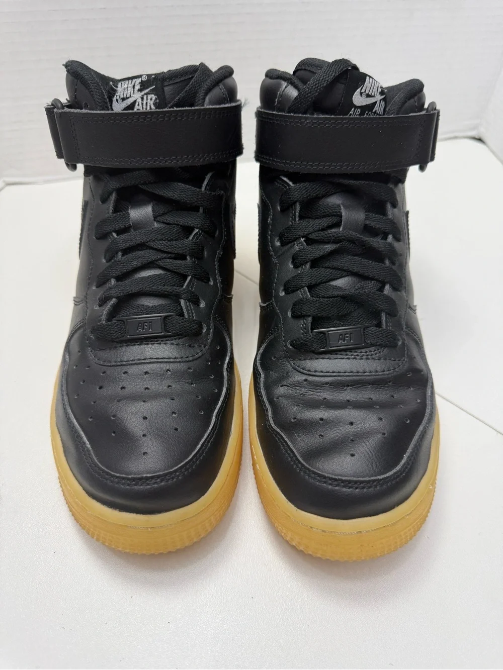 Nike Air Force 1 Black High-Top Sneakers size 8